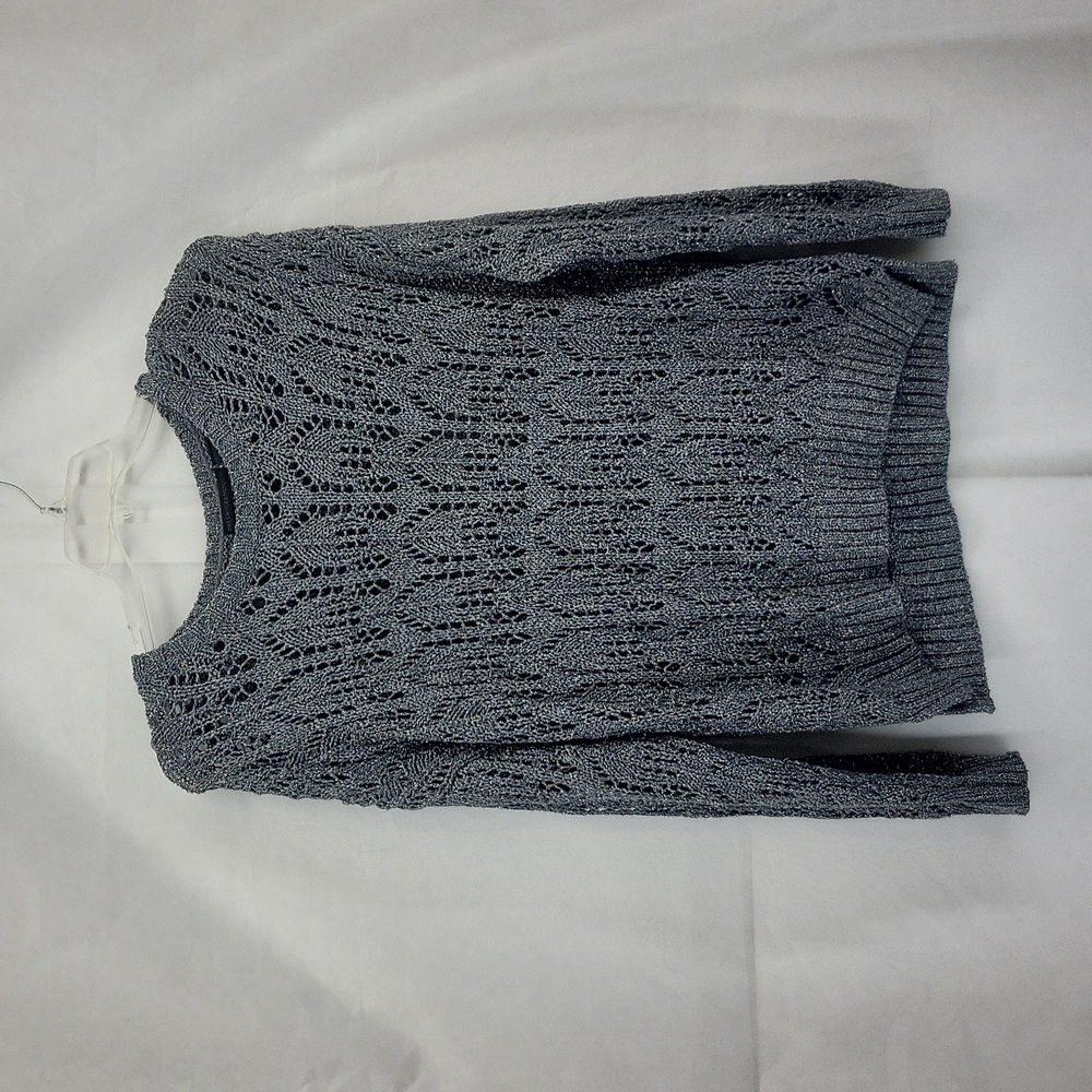 PRESWICK & MOORE Gray Silver Metallic Open Weave Crew Neck Sweater